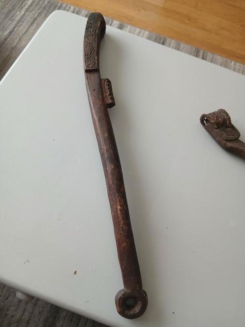 Steel voor bijl Nieuw Guinea Geelvinkbaai ? Asmat Papoea, Antiek en Kunst, Kunst | Niet-Westerse kunst, Ophalen of Verzenden