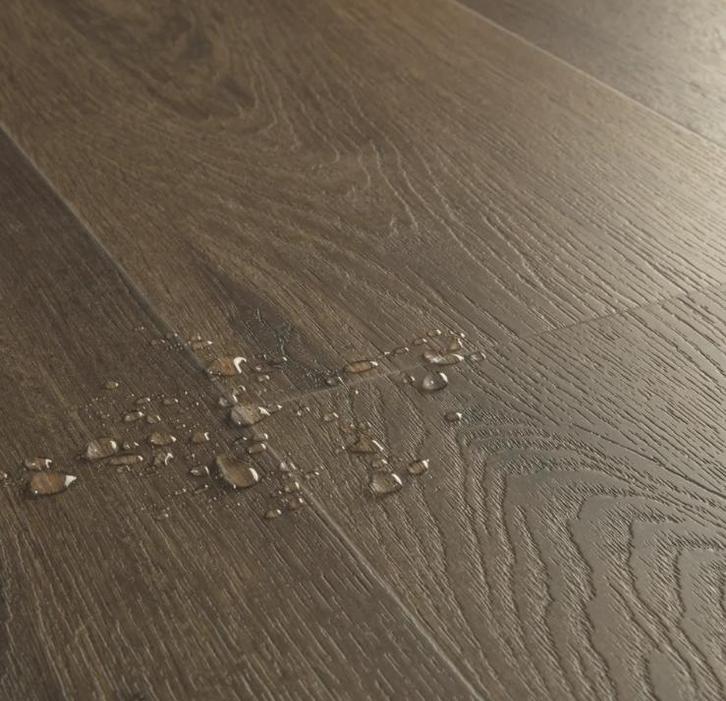 QUICK STEP PVC Eiken Donkerbruin €12,95, Huis en Inrichting, Stoffering | Vloerbedekking, Nieuw, Parket, 75 m² of meer, Ophalen of Verzenden