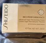 Shiseido Bio-Performance creme 75ml, Ophalen of Verzenden, Zo goed als nieuw, Gehele gezicht