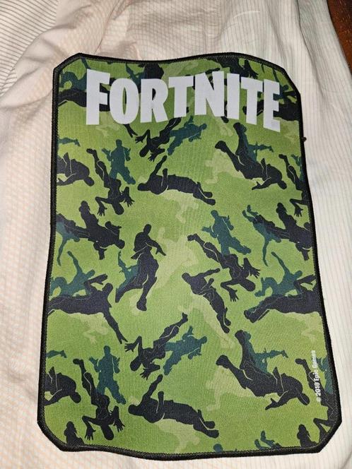fortnite muismatten  (dv19), Computers en Software, Muismatten, Zo goed als nieuw, Ophalen of Verzenden