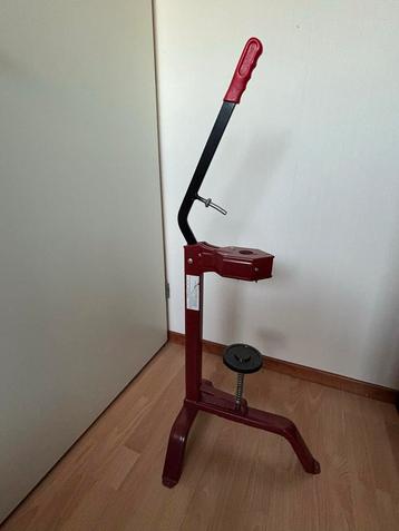 Kurkenmachine beschikbaar voor biedingen