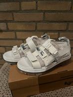 Dr. Martens Pearson sandalen maat 41, Kleding | Dames, Schoenen, Verzenden, Wit, Nieuw, Sandalen of Muiltjes