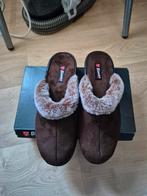 nieuwe bruine blenzo sloffen maat 41 pantoffels, Ophalen of Verzenden, Nieuw, Bruin, Pantoffels of Sloffen