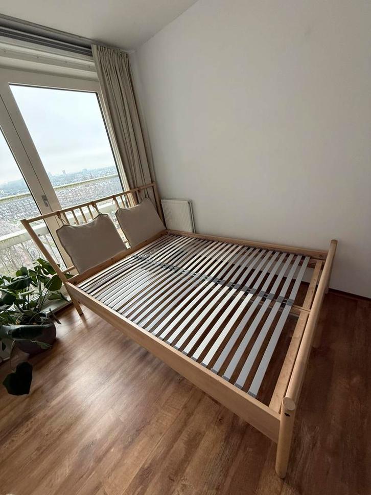 Björksnäs, Huis en Inrichting, Slaapkamer | Bedden, Gebruikt, Twijfelaar, 140 cm, 200 cm, Hout, Bruin, Ophalen
