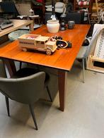 Mooie eiken tafel, Huis en Inrichting, Tafels | Eettafels, Ophalen of Verzenden, Gebruikt