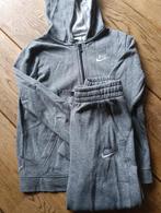 Joggingpak, 137-147 (M) Nike, Kinderen en Baby's, Kinderkleding | Maat 140, Ophalen, Gebruikt, Jongen of Meisje, Setje