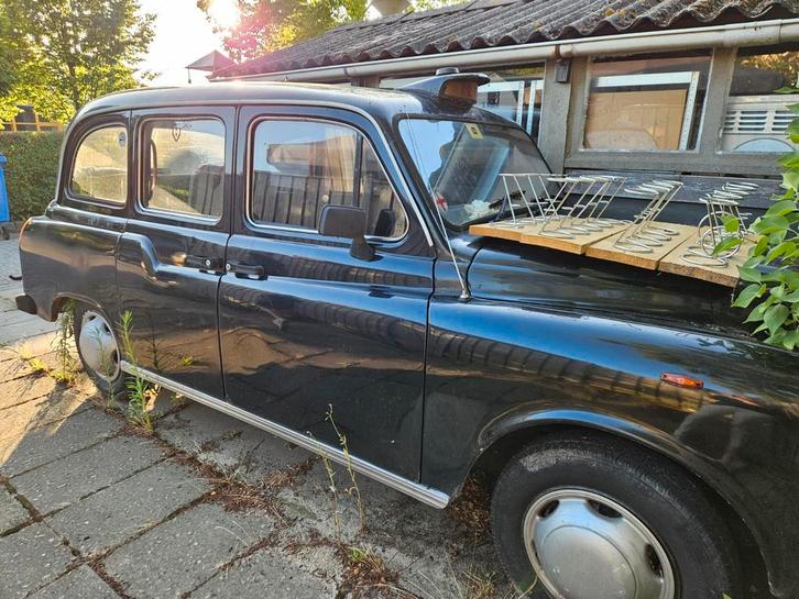 Leyland 1969 Zwart London taxi belastingvrij, Auto's, Oldtimers, Particulier, Diesel, Automaat, Geïmporteerd, Zwart, Ophalen