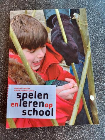 Bert van Oers - Spelen en leren op school beschikbaar voor biedingen