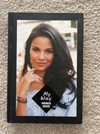 My Way - Monica Geuze Biografie, Ophalen of Verzenden, Zo goed als nieuw, Film, Tv en Media