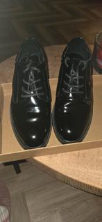 Gloednieuwe lak schoenen - maat 36, Kinderen en Baby's, Kinderkleding | Schoenen en Sokken, Ophalen of Verzenden, Nieuw, Meisje