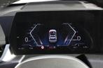 BMW iX1 xDrive30 M Sport / Panoramadak / Sportstoelen / Adap, Auto's, BMW, Automaat, Stoelverwarming, Gebruikt, Zwart