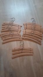24 baby/kinder kledinghangers hema en prenatal, Ophalen of Verzenden, Zo goed als nieuw, Hout, Kinderen