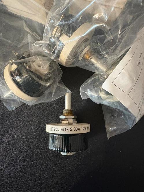 Vishay RT25L draadgewikkelde rheostat / regelweerstand, Hobby en Vrije tijd, Elektronica-componenten, Nieuw, Ophalen of Verzenden