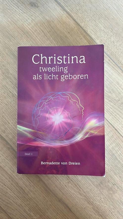 Bernadette von Dreien - Tweeling als licht geboren, Boeken, Esoterie en Spiritualiteit, Zo goed als nieuw, Achtergrond en Informatie