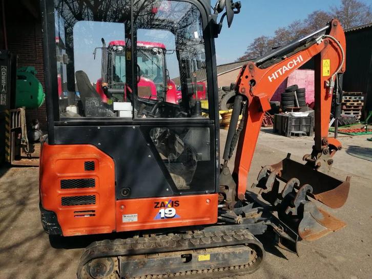 Hitachi zaxis 19 (bj 2020), Zakelijke goederen, Machines en Bouw | Kranen en Graafmachines, Kraan