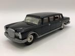 Corgi Toys 247 Mercedes-Benz 600 Pullman zwart -REPAINT- M9, Gebruikt, Auto, Corgi, Ophalen of Verzenden