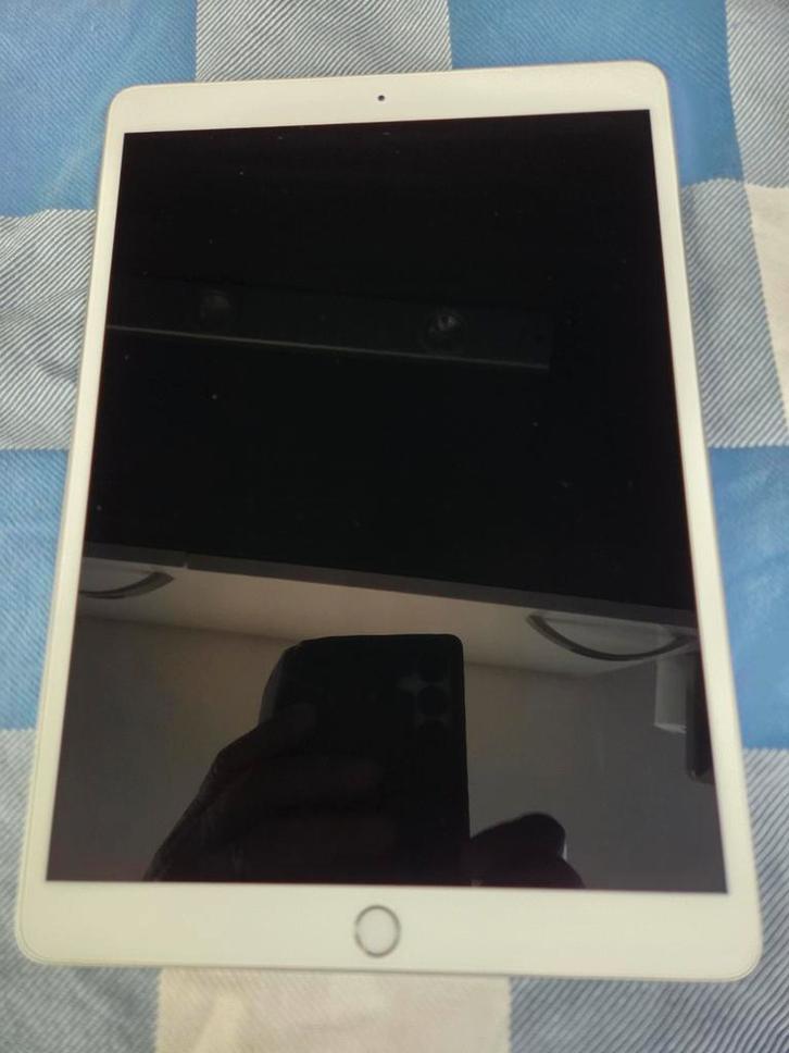 iPad Air 3 64GB - Zeer Goede Staat, Computers en Software, Apple iPads, Zo goed als nieuw, Apple iPad Air, Wi-Fi, 10 inch, 64 GB