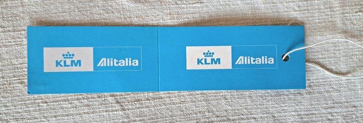 Vintage zeer bijzondere KLM - Alitalia bagagelabel, Verzamelen, Luchtvaart en Vliegtuigspotten, Nieuw, Overige typen, Ophalen of Verzenden