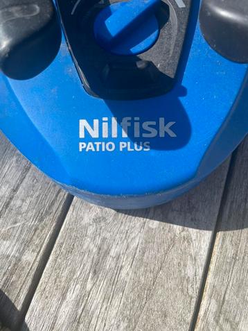 Te koop Nilfisk patio reiniger en rioolslang beschikbaar voor biedingen