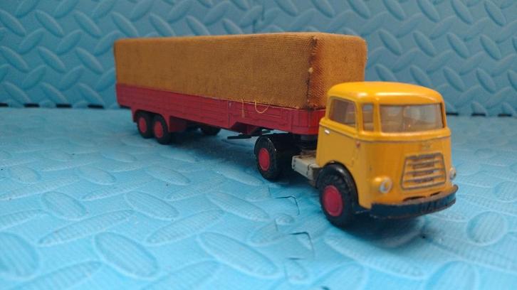 DAF a1600, Hobby en Vrije tijd, Modelauto's | 1:50, Zo goed als nieuw, Bus of Vrachtwagen, Lion Toys, Ophalen of Verzenden