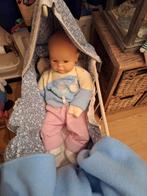 Oude wieg met babypop, Ophalen, Gebruikt, Babypop