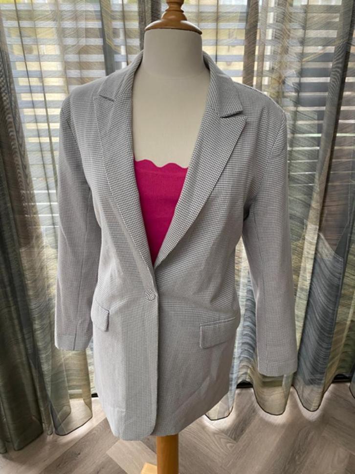 Blazer van Sisters point mt.XS/S, Kleding | Dames, Jasjes, Kostuums en Pakken, Zo goed als nieuw, Jasje, Maat 36 (S), Ophalen of Verzenden