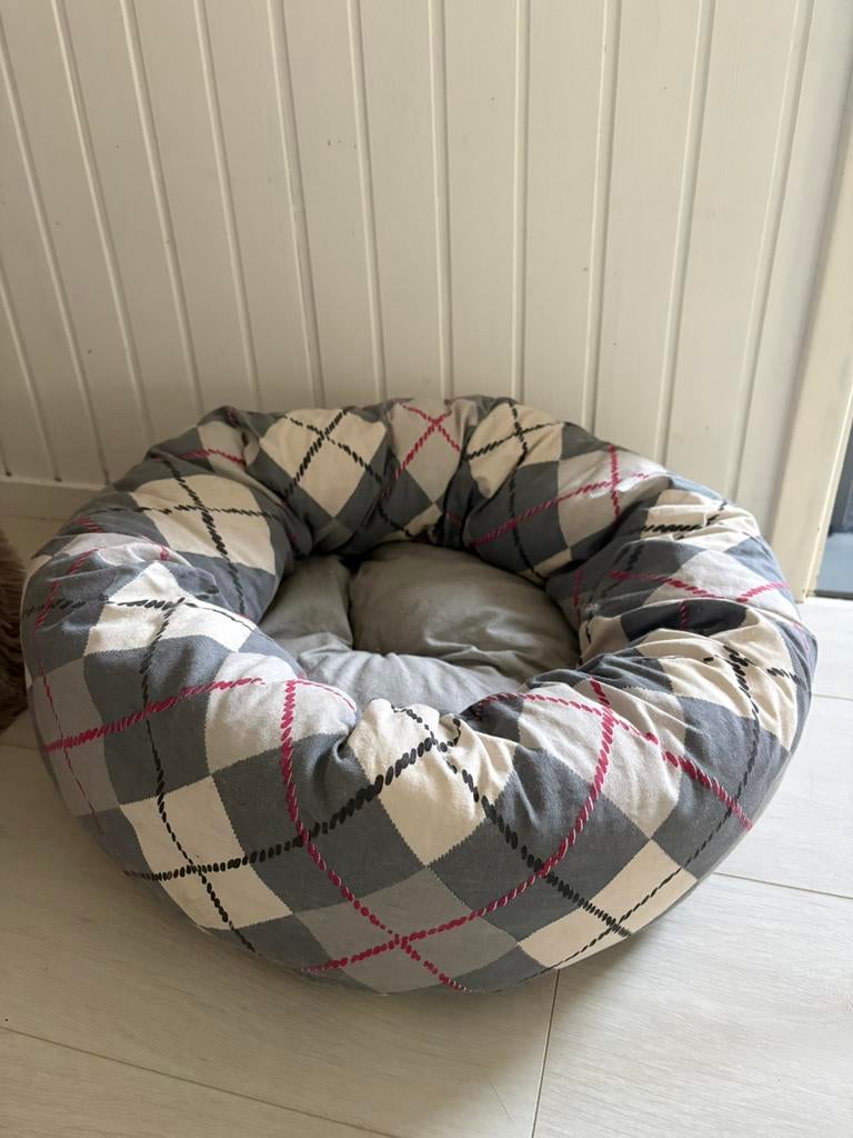 Kattenmandje, Ophalen of Verzenden, Zo goed als nieuw