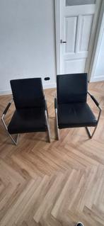 2x  stoel (fauteuil) zwart, €10,00 per stuk, Ophalen of Verzenden, Gebruikt, Zwart, Twee