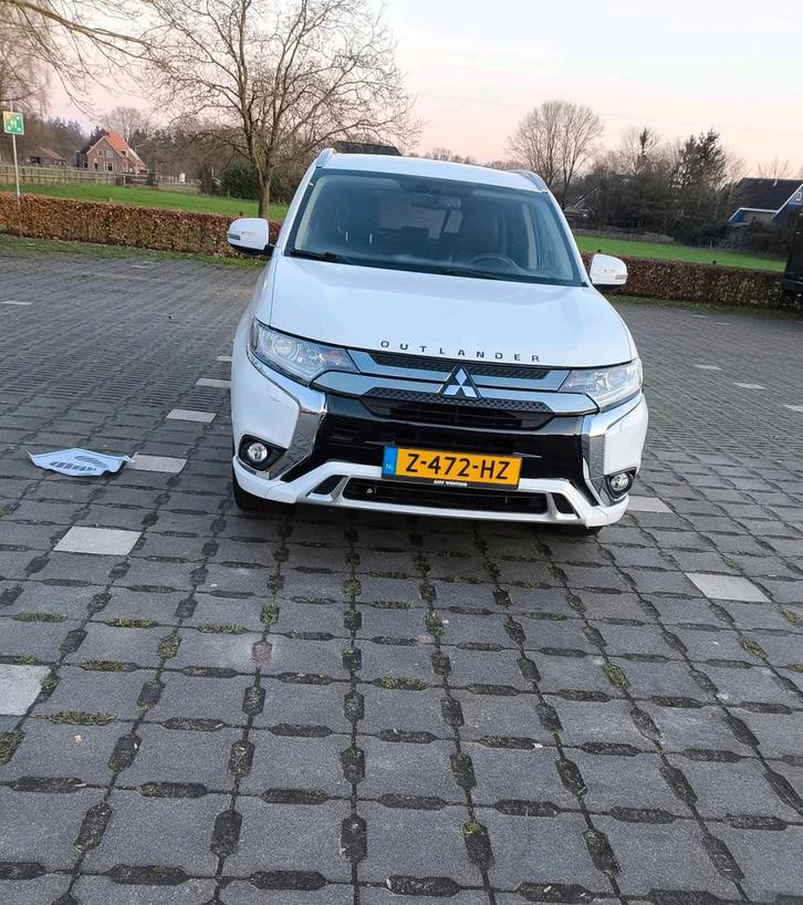 Mitsubishi Outlander PHEV Intense 4WD Zeer compleet, BTW!, Auto's, Mitsubishi, Particulier, Outlander, 4x4, ABS, Achteruitrijcamera