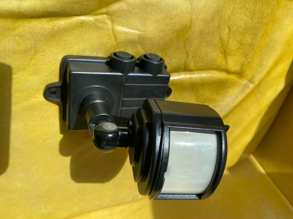 ELRO ES90 Infrarood Bewegingsmelder 110, Doe-het-zelf en Verbouw, Alarmsystemen, Ophalen of Verzenden, Nieuw, Detector, Sensor of Melder