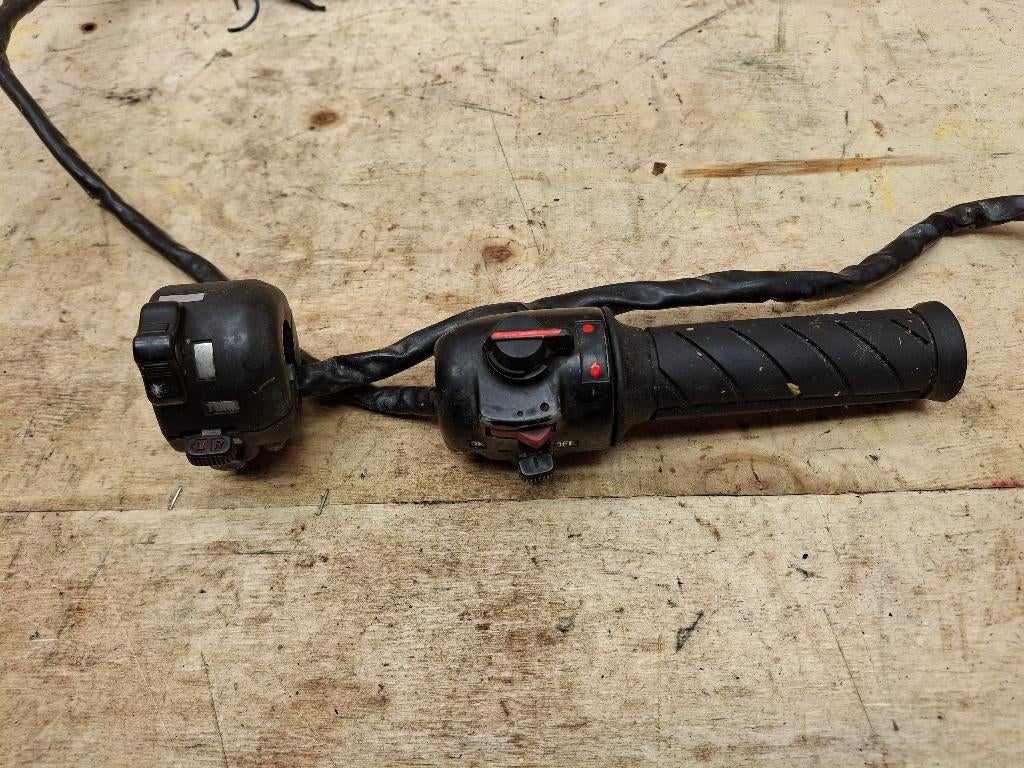 Stuurschakelaars L+R  Yamaha xs650 /  xs 650, Motoren, Onderdelen | Yamaha, Ophalen, Gebruikt, ., .