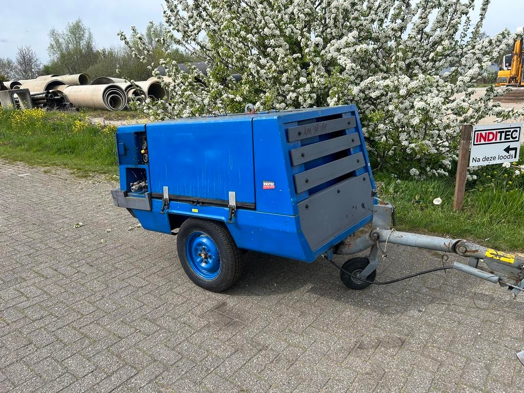 Atlas Copco XAS60 mobiele compressor Deutz diesel 3.6m3, 100 liter of meer, Ophalen of Verzenden, Nieuw, 400 tot 800 liter/min