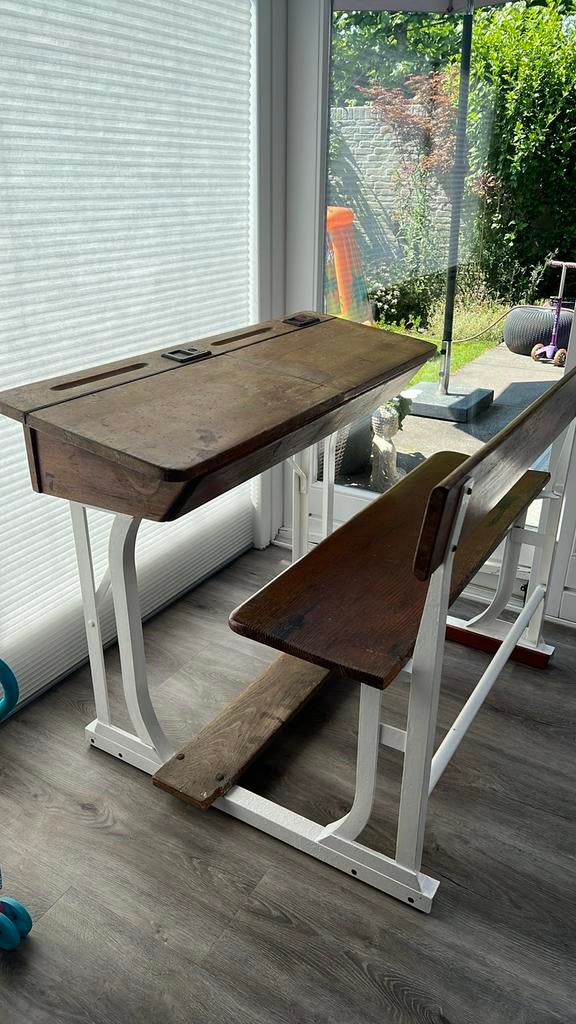 Vintage School Lessenaar Bureau, Ophalen, Gebruikt