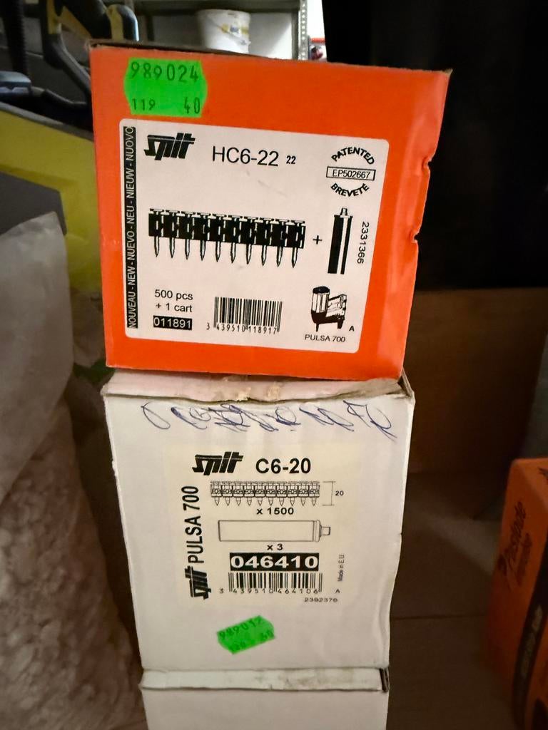 Spit Pulsa nagels, Ophalen of Verzenden, Zo goed als nieuw, Minder dan 50 mm, Spijkers