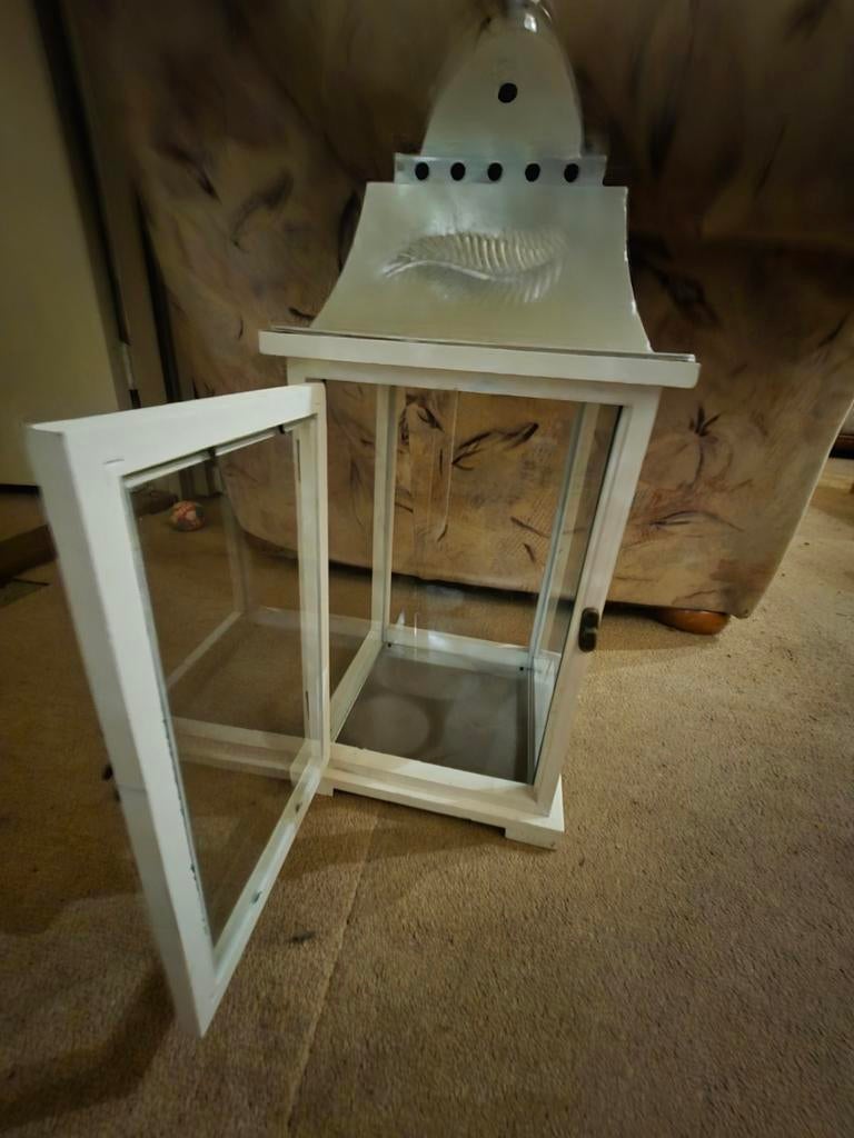 Witte houten lantaarn met metalen dak, Ophalen, Hout, Gebruikt, Landelijk