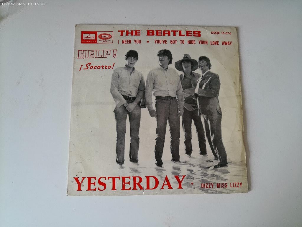 The Beatles - EP Help Spanje, Gebruikt, 7 inch, Single, Ophalen of Verzenden