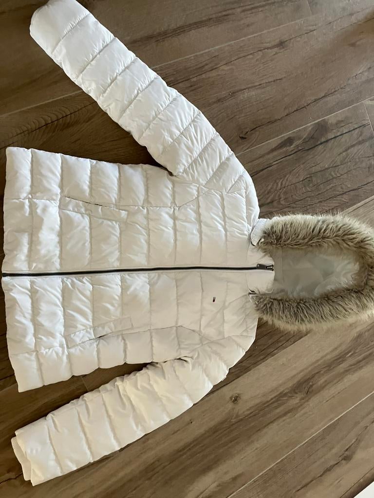 Witte winterjas Tommy Hilfiger, Kleding | Dames, Jassen | Winter, Maat 38/40 (M), Wit, Ophalen of Verzenden, Gedragen