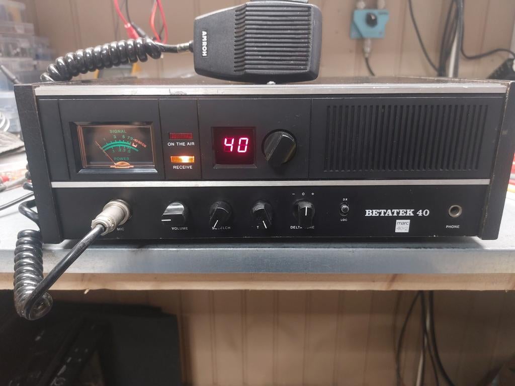 Betatek 40 27MC Basisbak - 40 Kanalen, 2 Watt, Telecommunicatie, Ophalen of Verzenden, Gebruikt