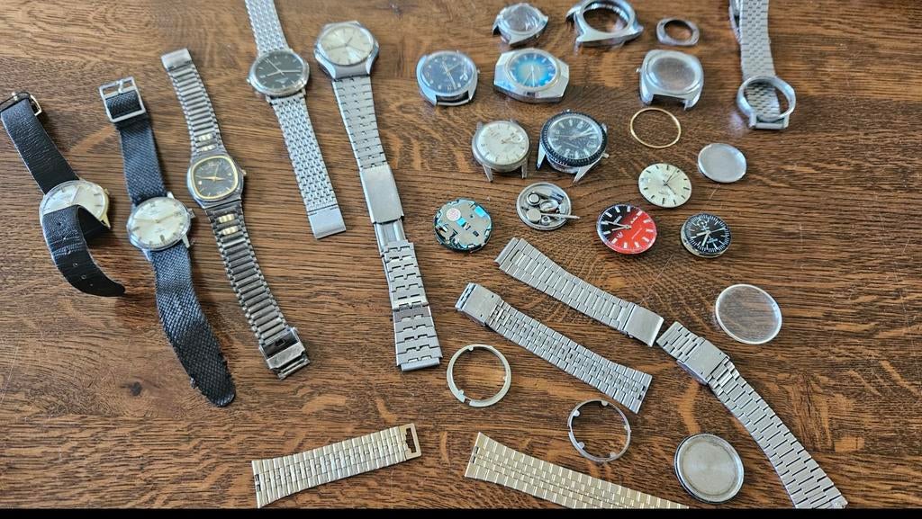 Vintage Horloges & Onderdelen Jaren '50-'70 - Hobbyist Se, Overige merken, Staal, Met bandje, Polshorloge
