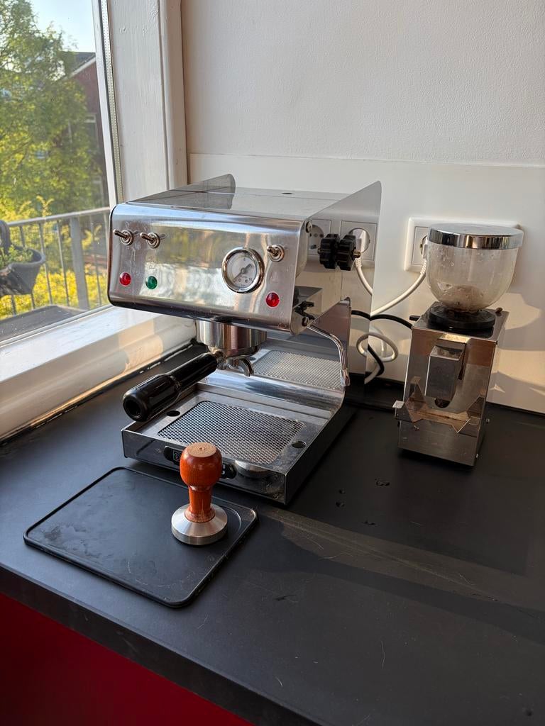 Isomac Maverick Espressomachine met Bonenmaler & Accessoires, Witgoed en Apparatuur, Koffiezetapparaten, Ophalen of Verzenden