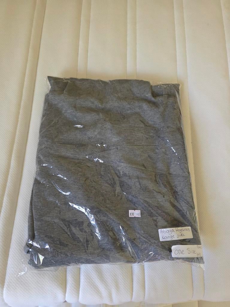 Nieuwe Grijze Abaya Jurk - One Size, Kleding | Dames, Maat 38/40 (M), Nieuw, Ophalen of Verzenden, Onbekend