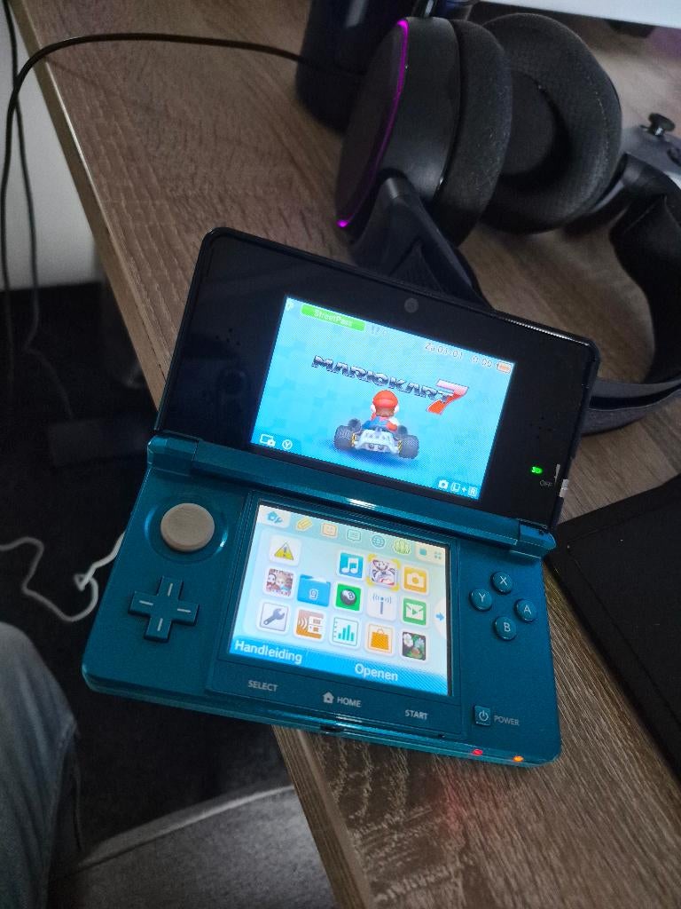 Nintendo 3ds, Spelcomputers en Games, Spelcomputers | Nintendo 2DS en 3DS, Zo goed als nieuw, 3DS, Blauw, Met games, Ophalen of Verzenden