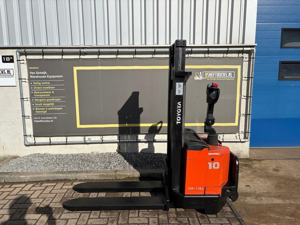 VS-22760 Elektrische stapelaar Toyota 7SM10, Stapelaar, Svarvargatan 8
SE-595 81  Mjölby, SE, Toyota, 1000 tot 2000 kg