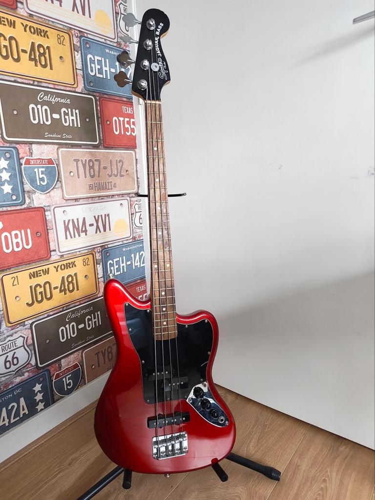 Squier jaguar bass short scale gitaar, Ophalen of Verzenden, Zo goed als nieuw, Elektrisch