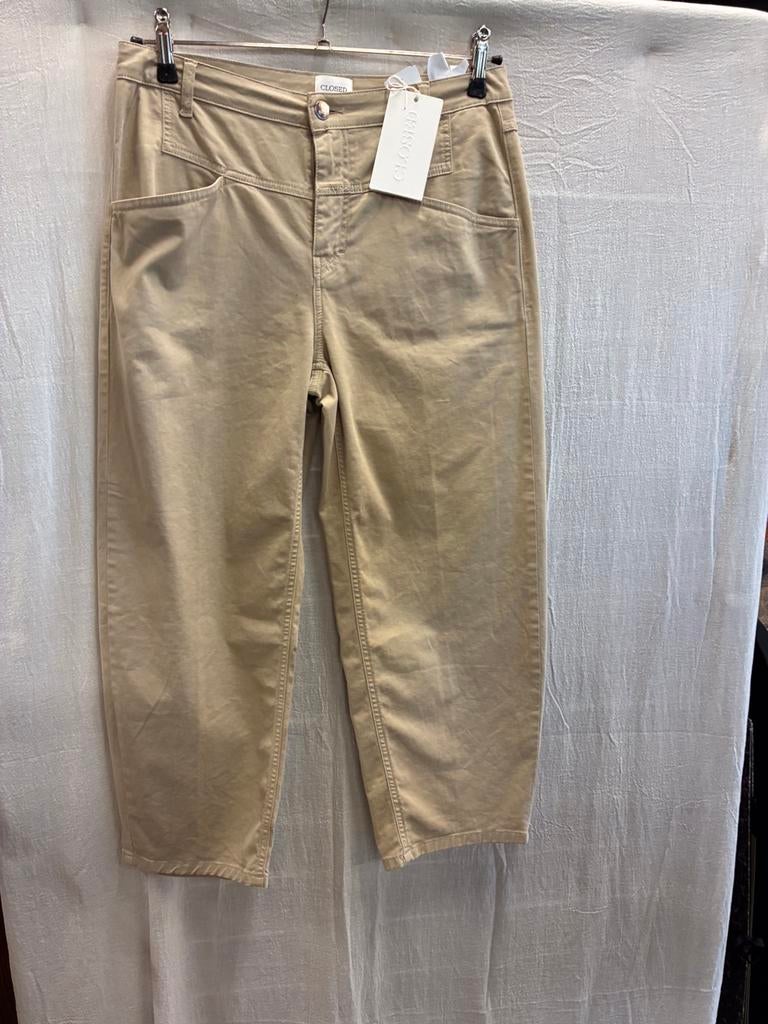 Closed broek,mt 30, Kleding | Dames, Maat 38/40 (M), Beige, Nieuw, Ophalen of Verzenden