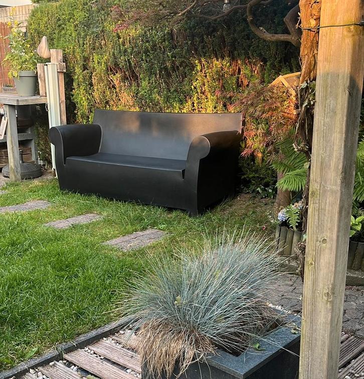 Kartell Bubble Club Bank Zwart - Designicoon, Huis en Inrichting, Banken | Bankstellen, Gebruikt, Rechte bank, Driepersoons, 150 tot 200 cm