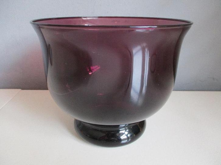 Amethist paars paarse schaal vaas bloempot, Antiek en Kunst, Antiek | Glas en Kristal, Ophalen of Verzenden