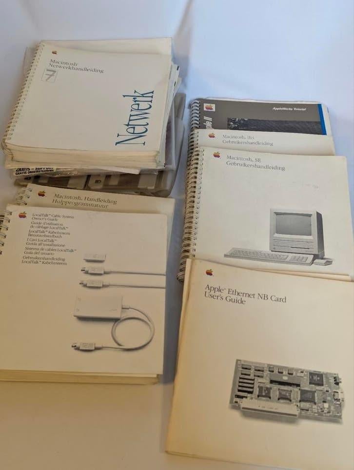 Apple Macintosh Handleidingen & Software Disks, ., Ophalen of Verzenden, ., Apple