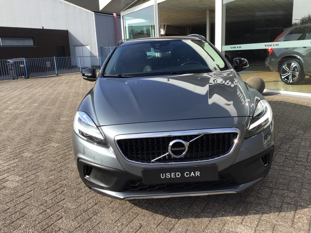 Volvo V40 Cross Country 2.0 T3 Nordic+ (bj 2017), Auto's, Volvo, Stof, Gebruikt, 4 cilinders, Origineel Nederlands