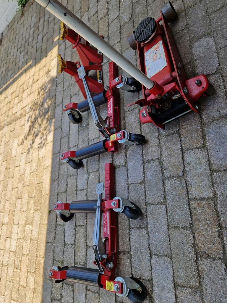 Movers, bokken en krik - complete set voor voertuigonderhoud, Ophalen, Zo goed als nieuw, Hydraulisch, Garagekrik